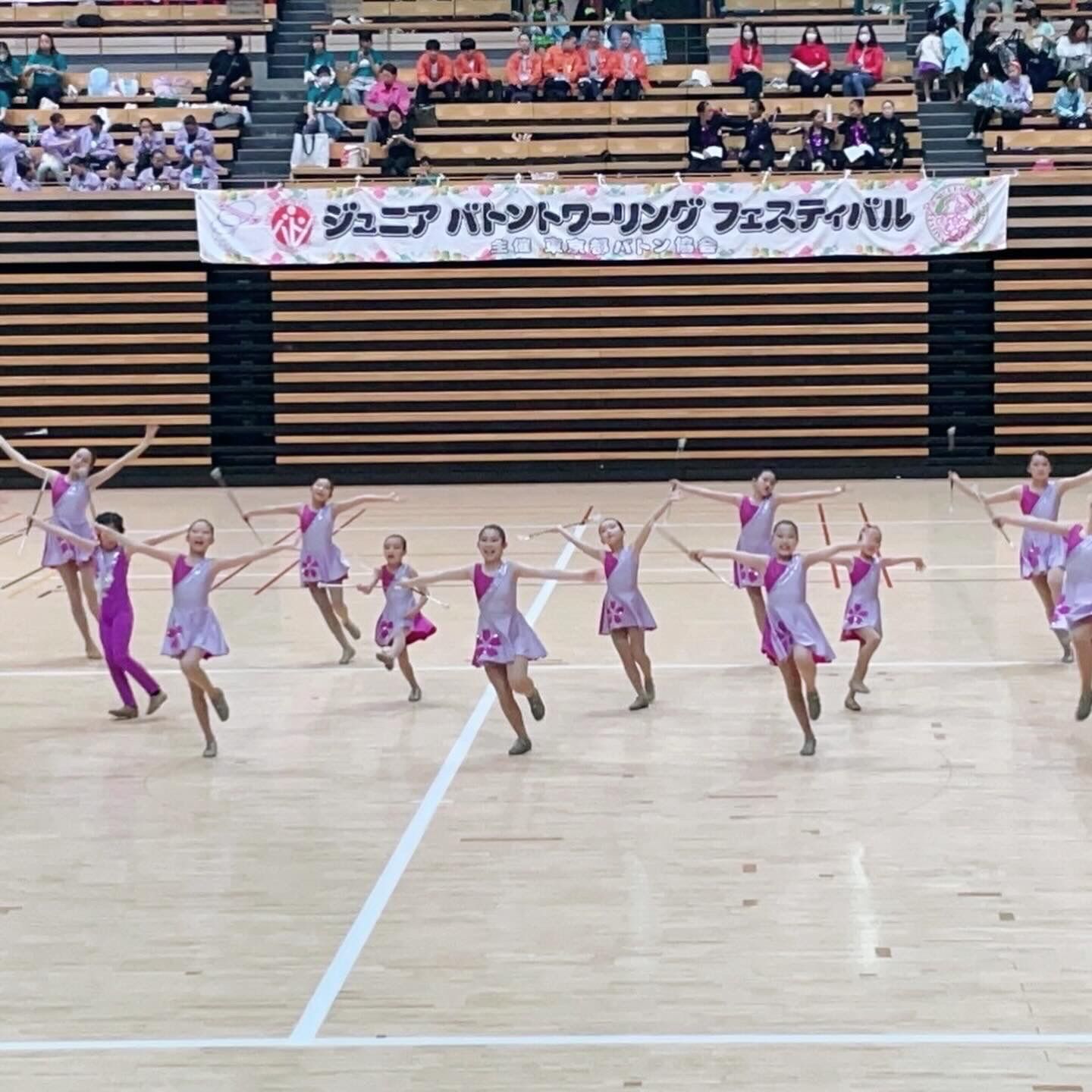 9689A67B-5FE9-476A-93C1-42954D826F0B